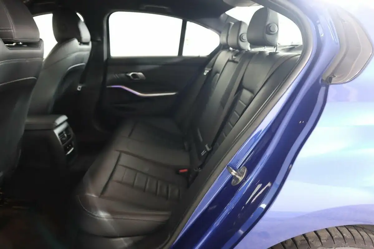 2019-bmw-3-series-20-330e-m-sport-plus-pack-big-13