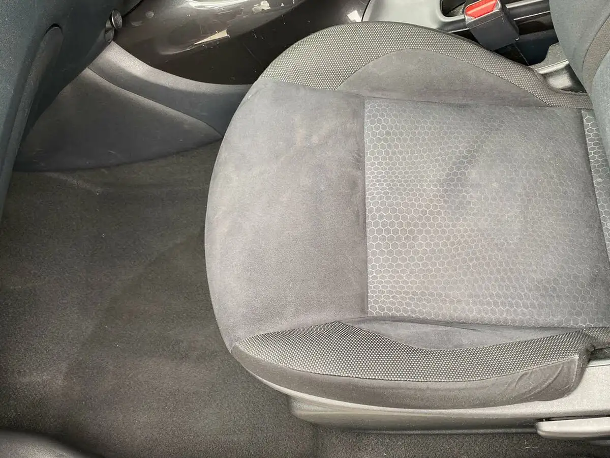 2014-nissan-juke-12-acenta-premium-big-11