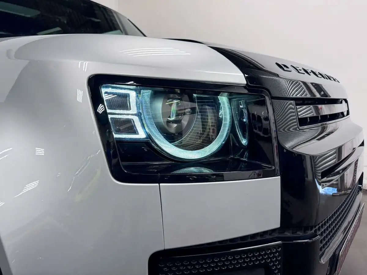 2023-land-rover-90-defender-30-d300-x-big-17