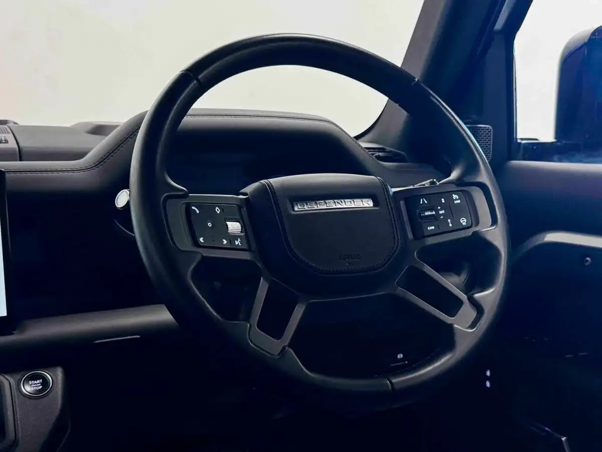 2023-land-rover-90-defender-30-d300-x-big-35