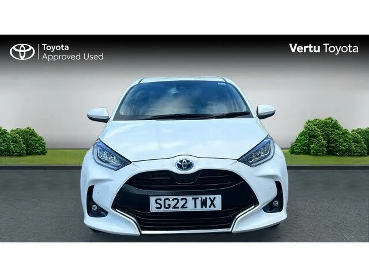 2022-toyota-yaris-15-vvt-i-excel-big-14