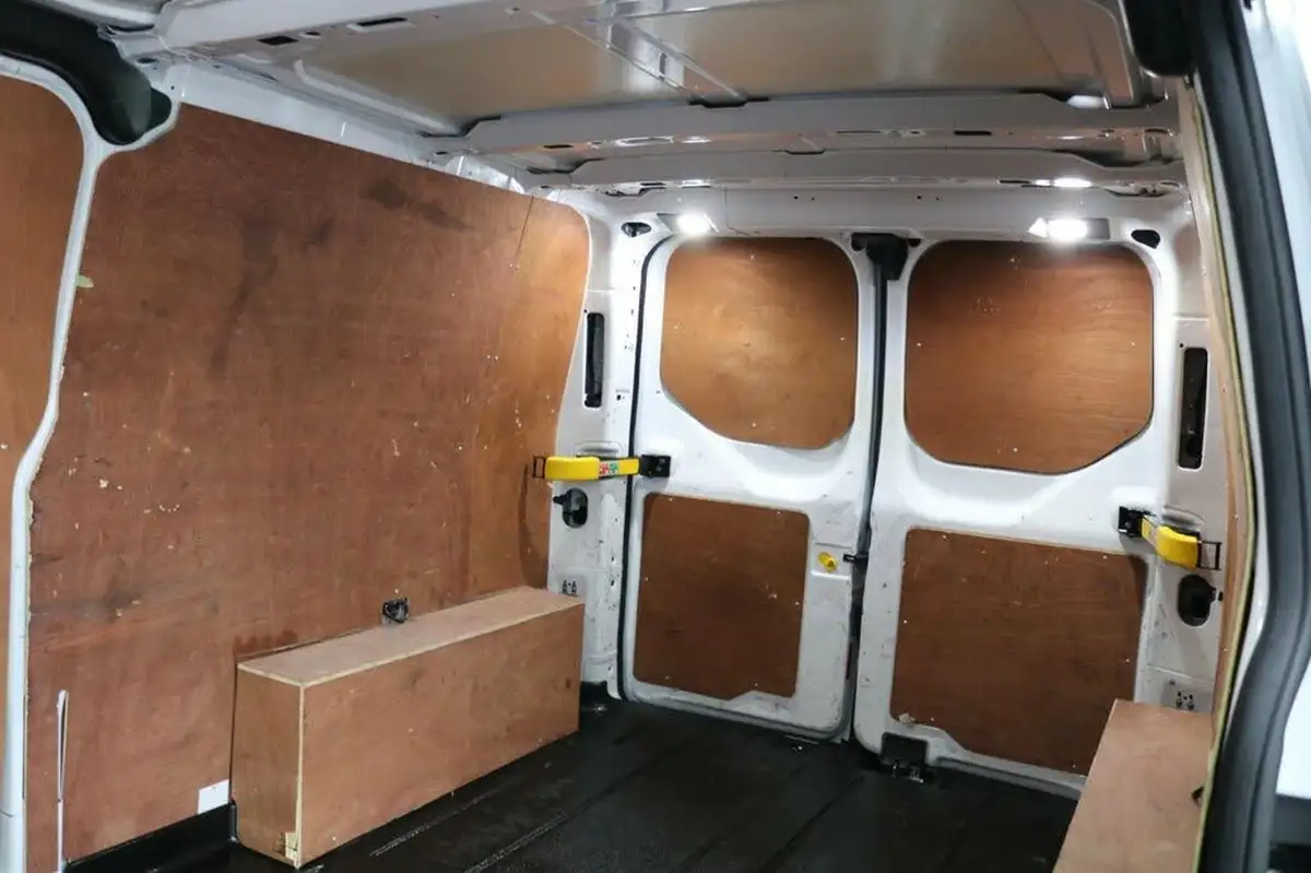 2022-ford-transit-custom-20tdci-300-l1h2-limited-170pseu6dt-big-14