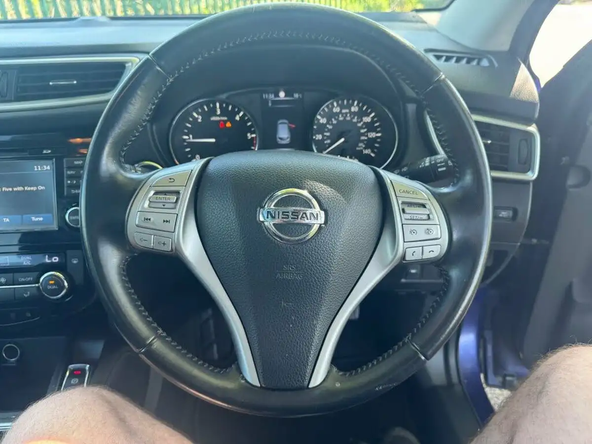 2015-nissan-qashqai-15dci-acenta-premium-big-47