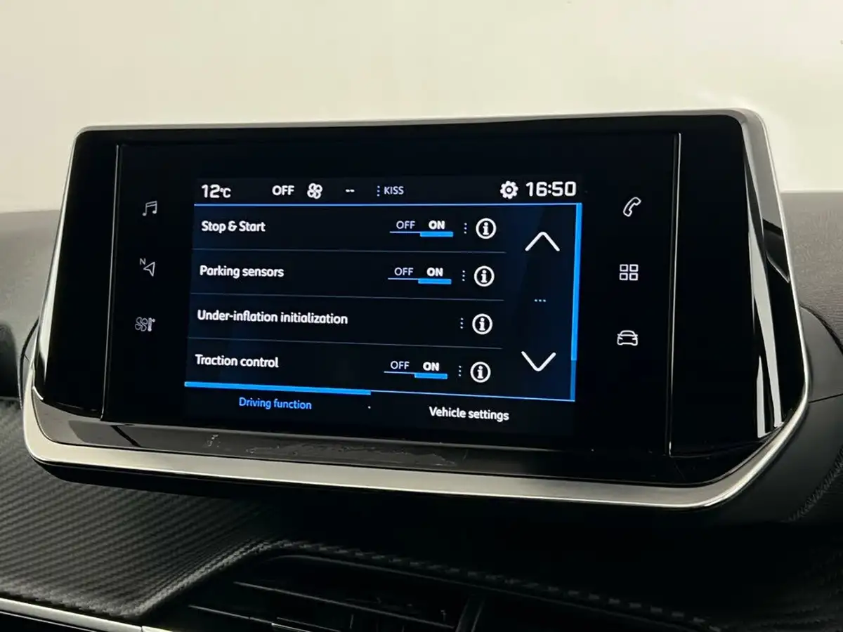 2021-peugeot-2008-suv-12-puretech-allure-100bhp-big-30