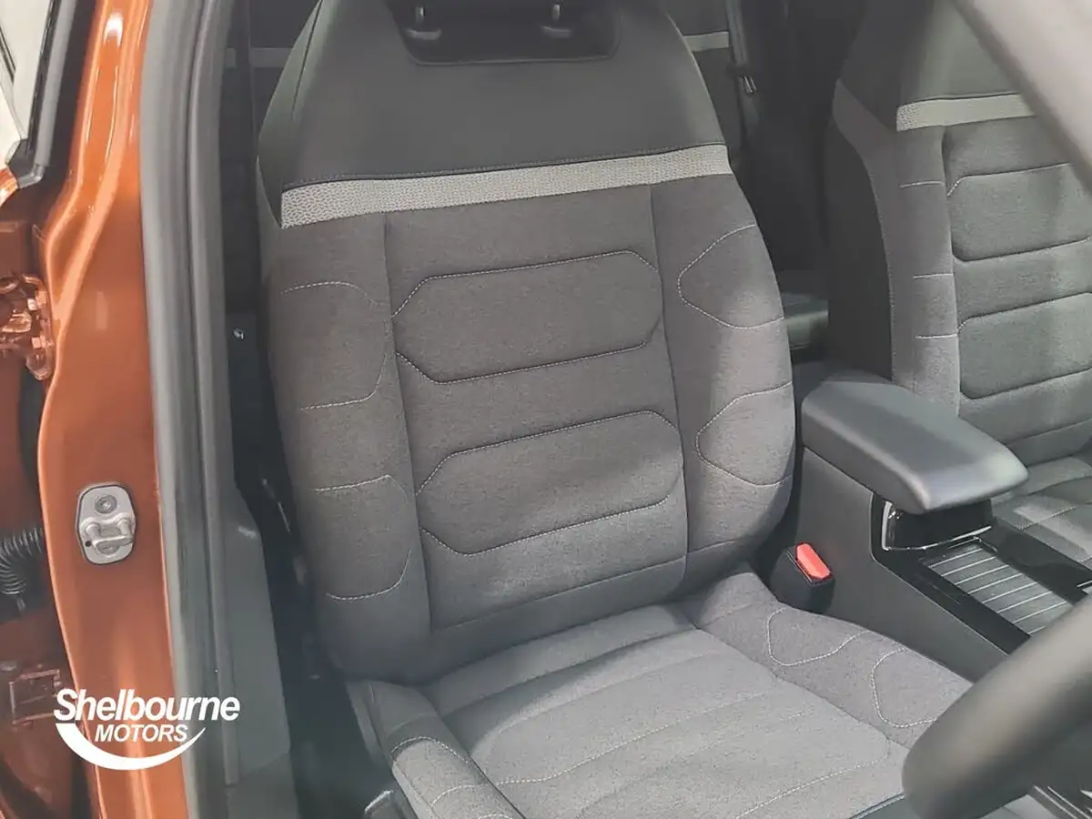 2022-citroen-c4-12-puretech-shine-130ps-big-35