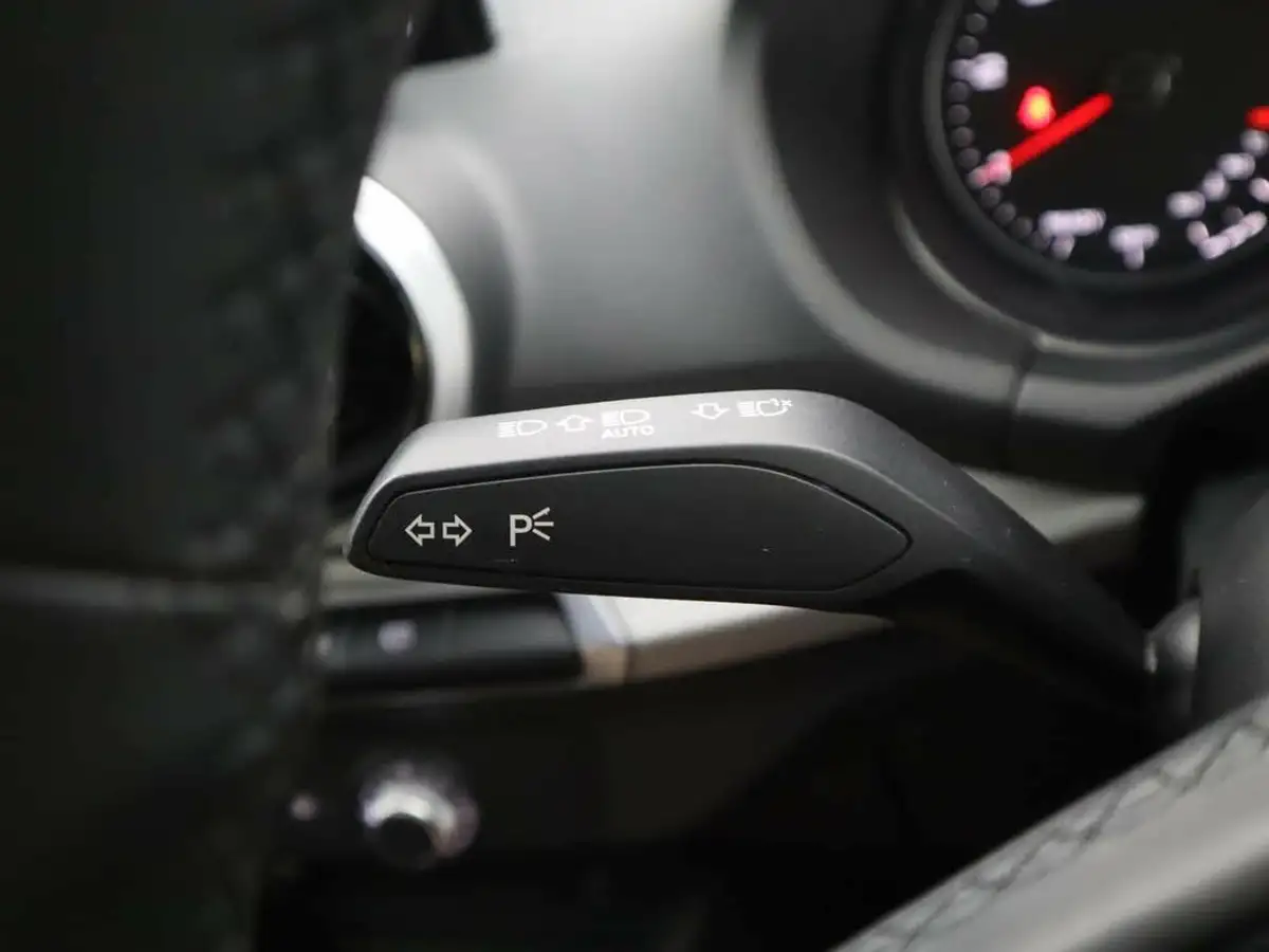 2021-audi-q2-20-30-tdi-technik-s-tronic-big-22