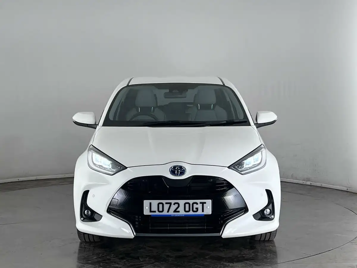 2022-toyota-yaris-15-vvt-i-excel-big-4