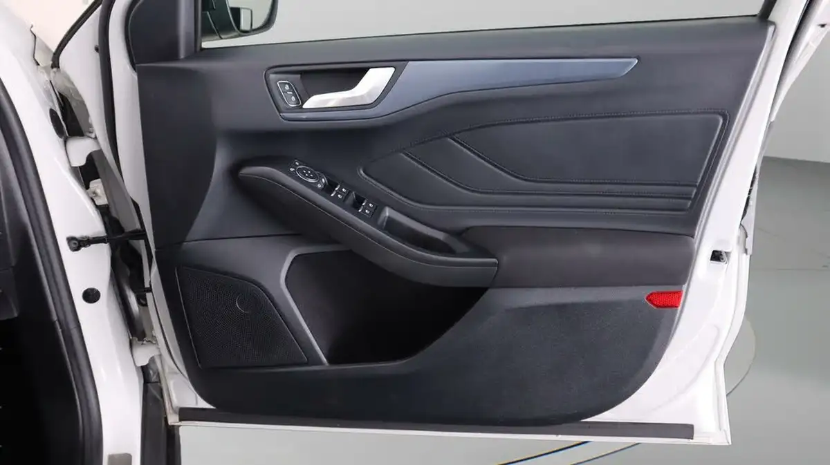 2021-ford-focus-10t-active-edition-125ps-hybrid-mhev-hatchback-big-22