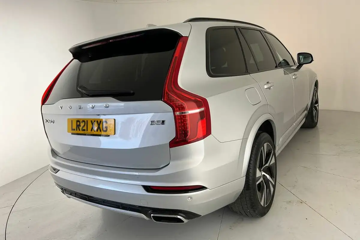 2021-volvo-xc90-20td-b5-r-design-big-21
