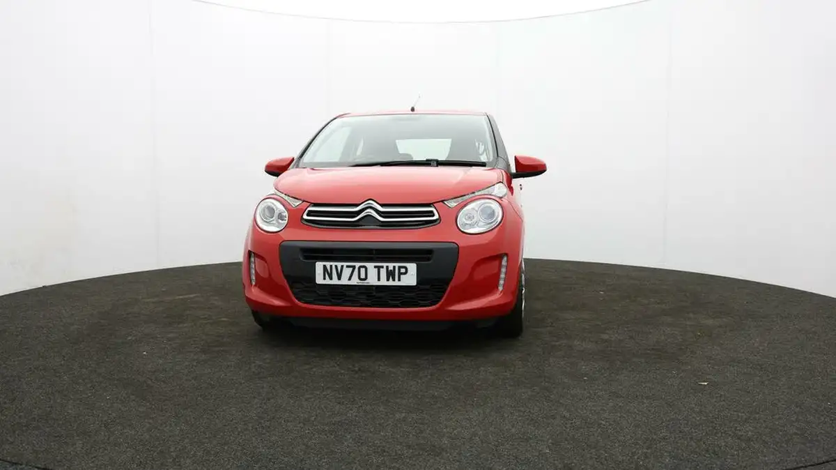 2021-citroen-c1-10-vti-sense-3d-big-47