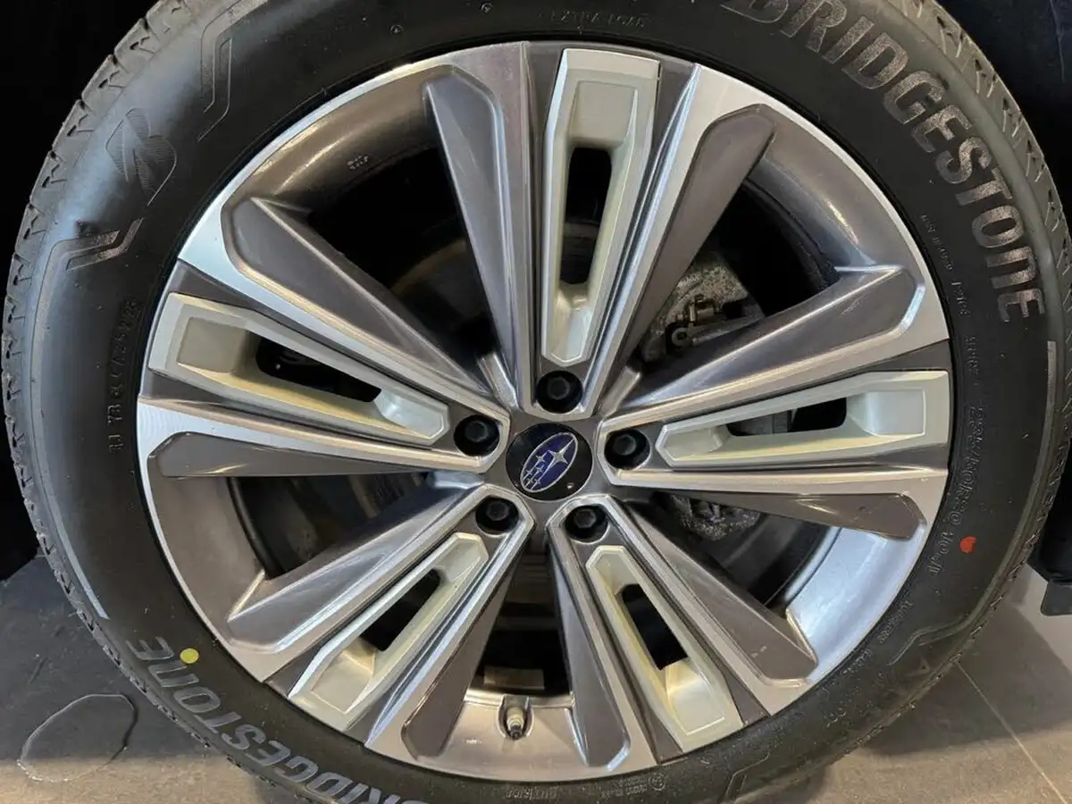 2023-subaru-solterra-e-touring-big-12