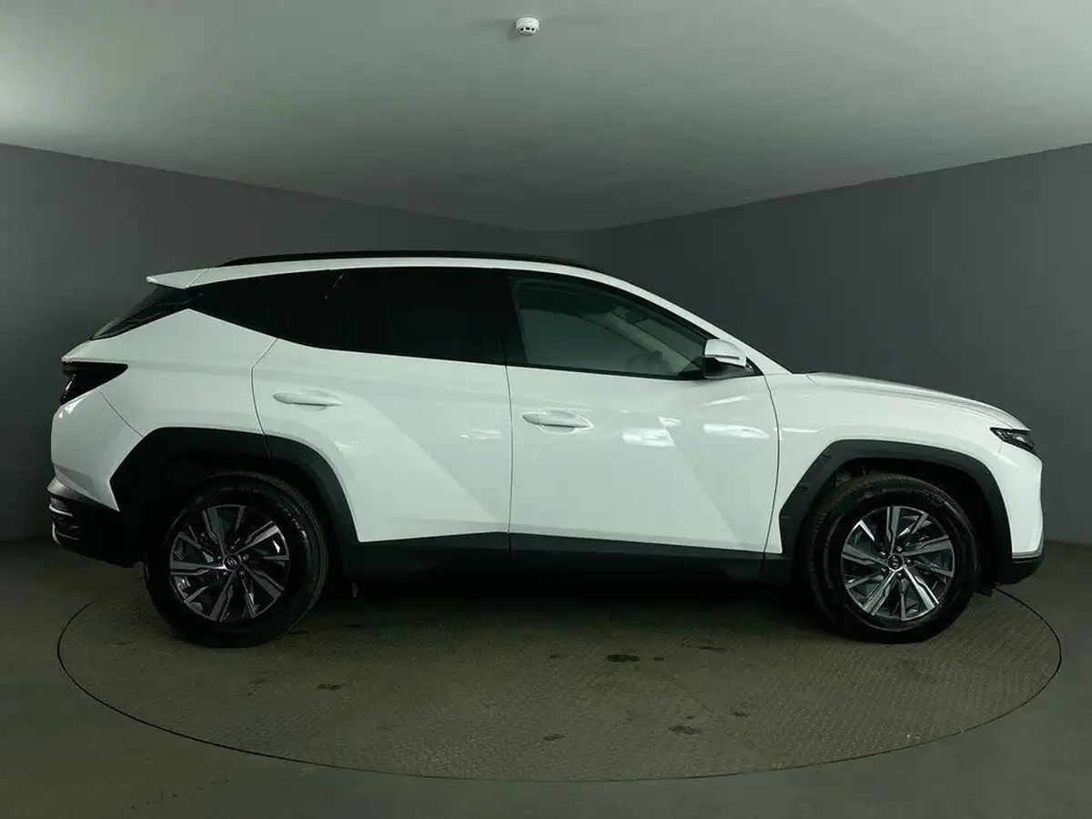2023-hyundai-tucson-16-t-gdi-se-connect-230ps-hybrid-auto-big-8