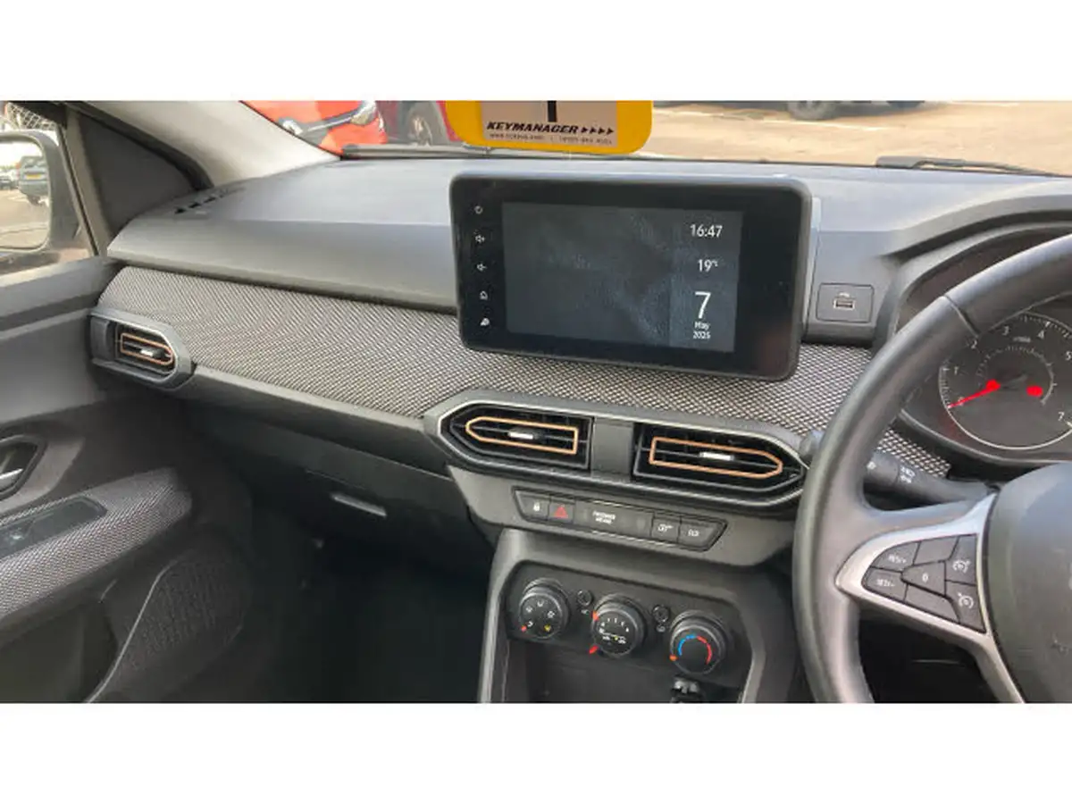 2024-dacia-sandero-stepway-10-tce-expression-90bhp-big-13