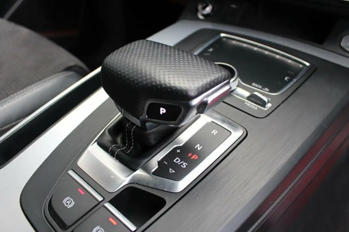 2019-audi-q5-20-40-tdi-s-line-ss-big-18