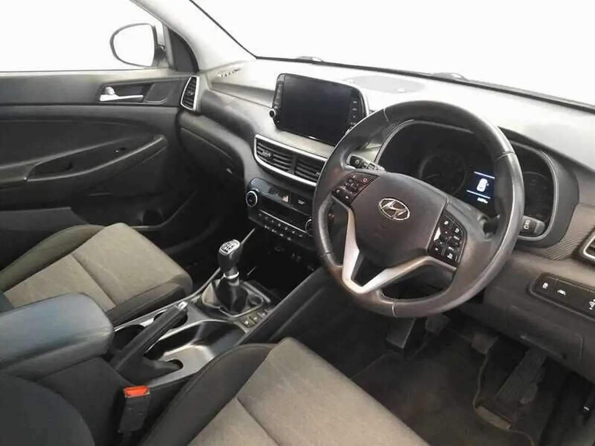 2021-hyundai-tucson-16-t-gdi-se-nav-big-9