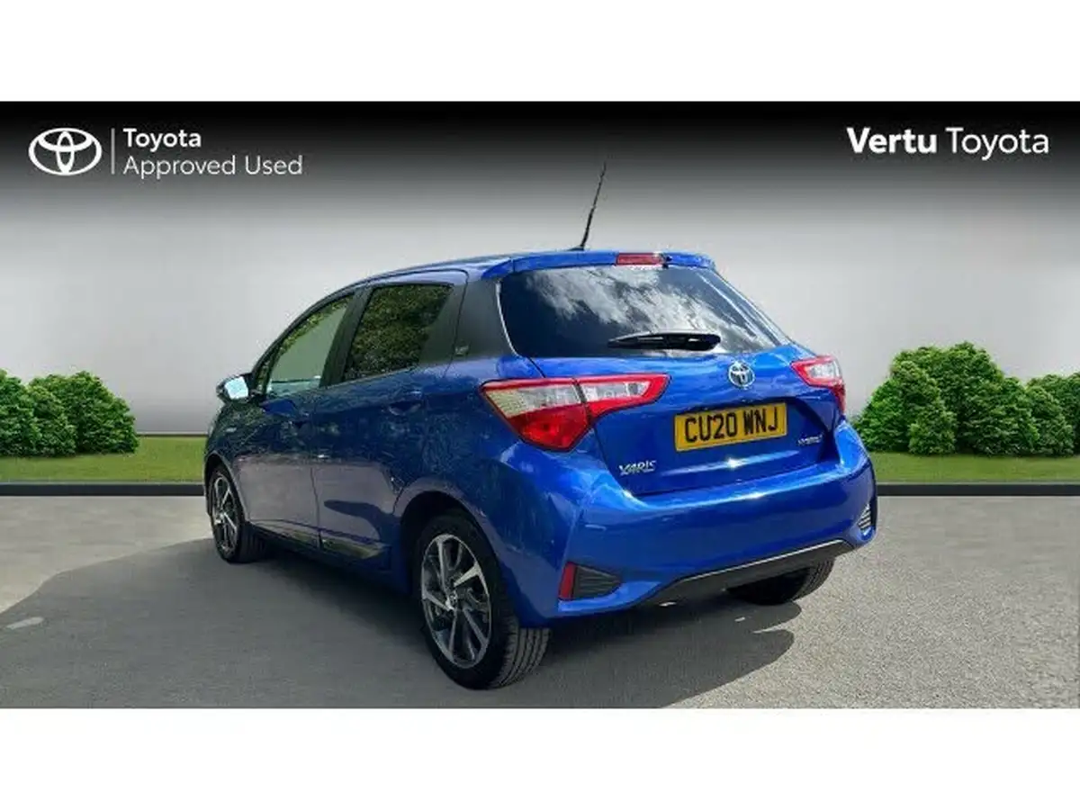 2020-toyota-yaris-15-vvt-i-y20-98bhp-hybrid-1497cc-e-cvt-big-3