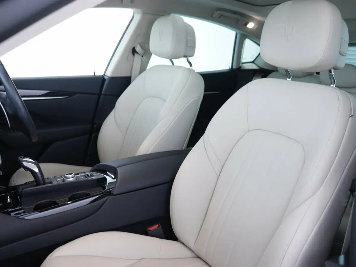 2021-maserati-levante-20-gt-big-48