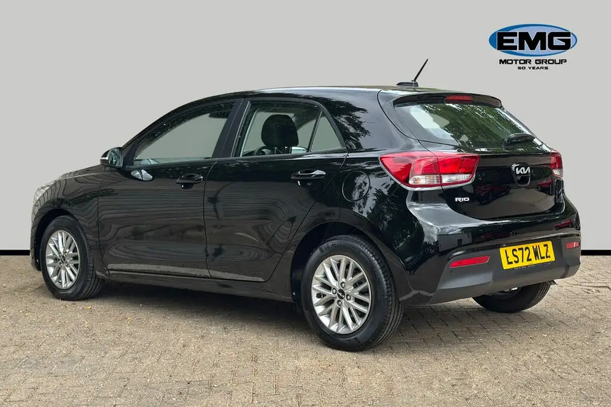 2022-kia-rio-10-t-gdi-2-big-3