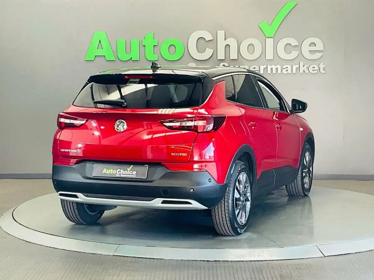2020-vauxhall-grandland-x-12-sri-nav-big-14