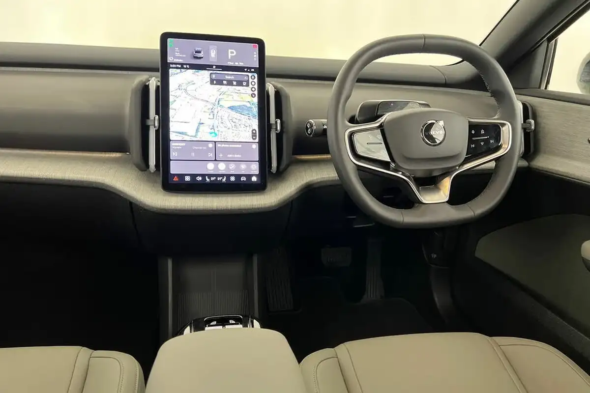 2024-volvo-ex30-e-single-motor-plus-extended-range-big-31