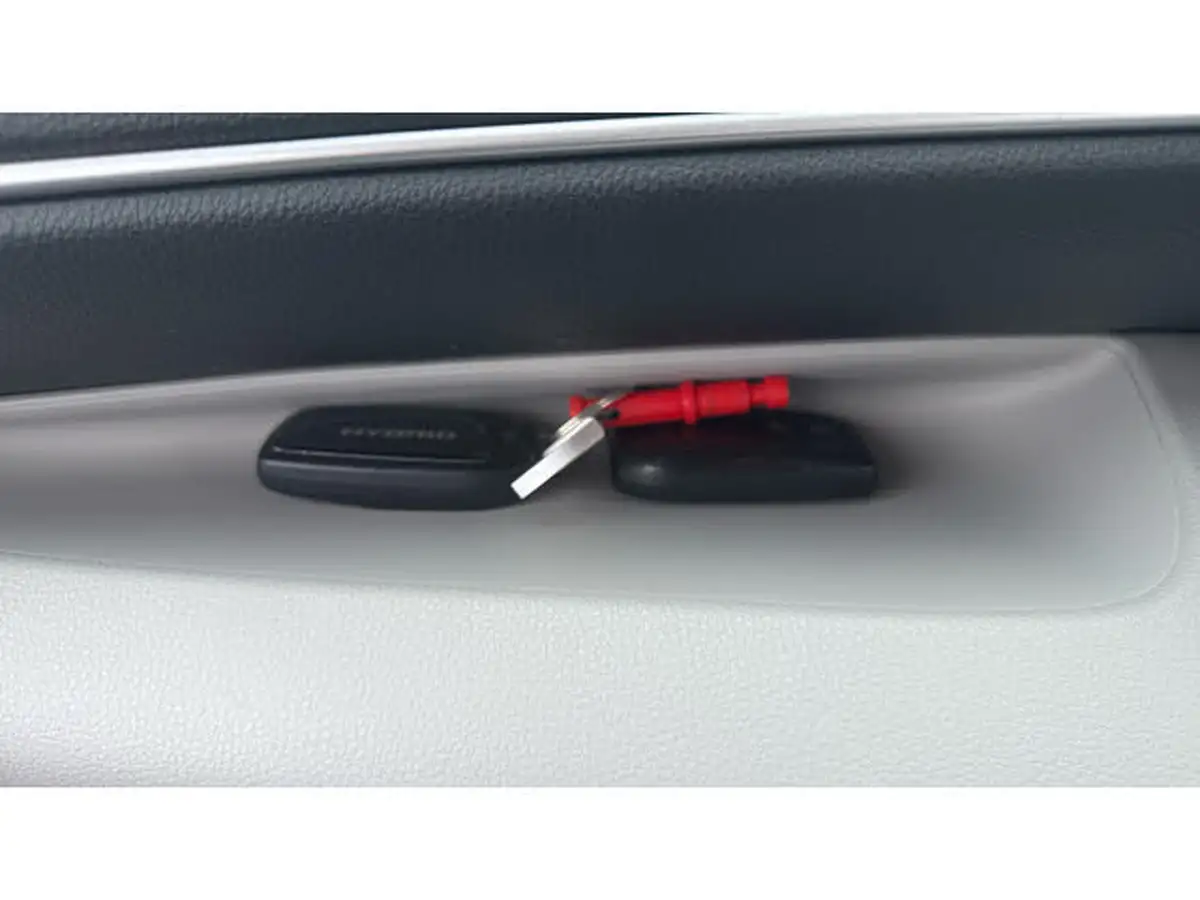 2022-toyota-yaris-cross-15-vvt-i-excel-city-packpan-roof-big-35