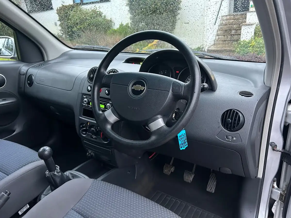 2008-chevrolet-kalos-12-se-big-12