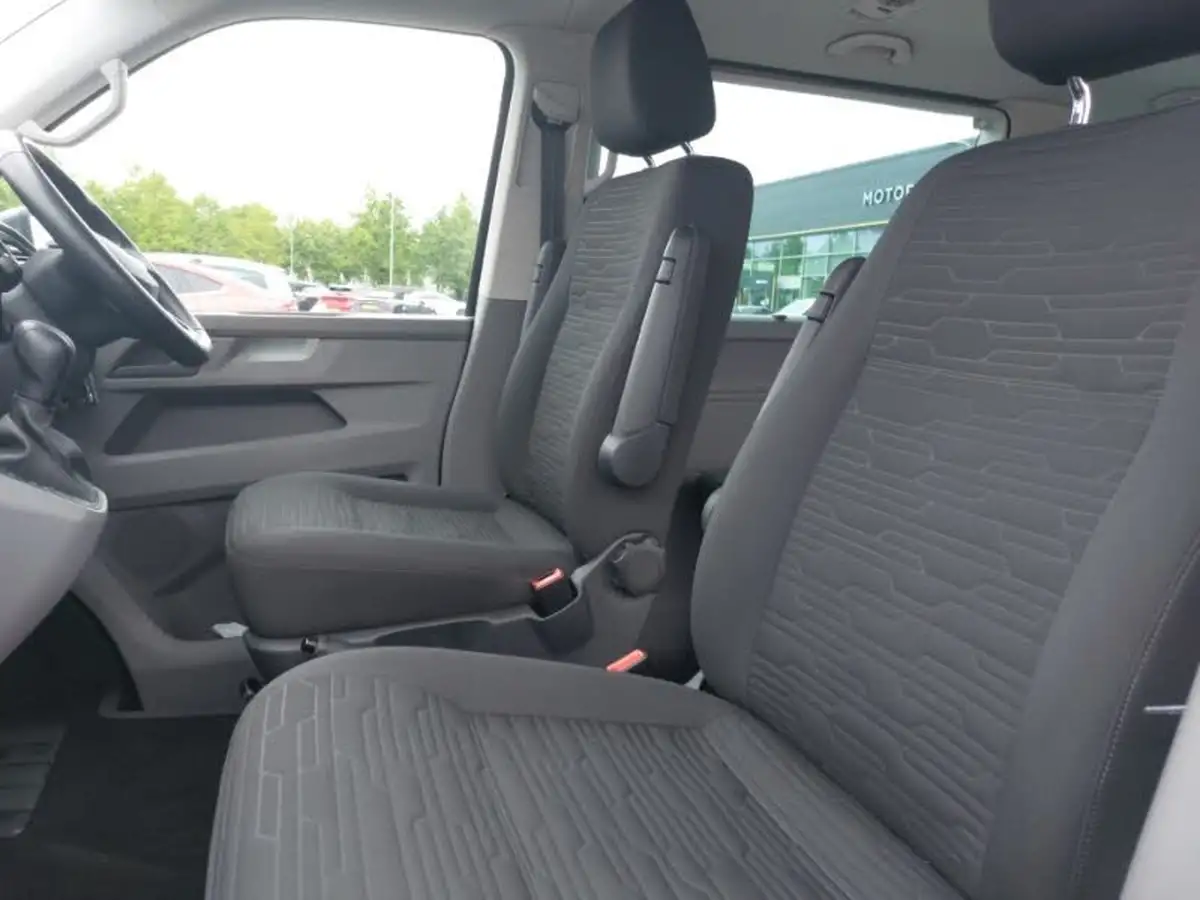 2021-volkswagen-transporter-shuttle-20tdi-t32-se-bmt-lwb-150ps-eu6dt-e-dsg-big-4