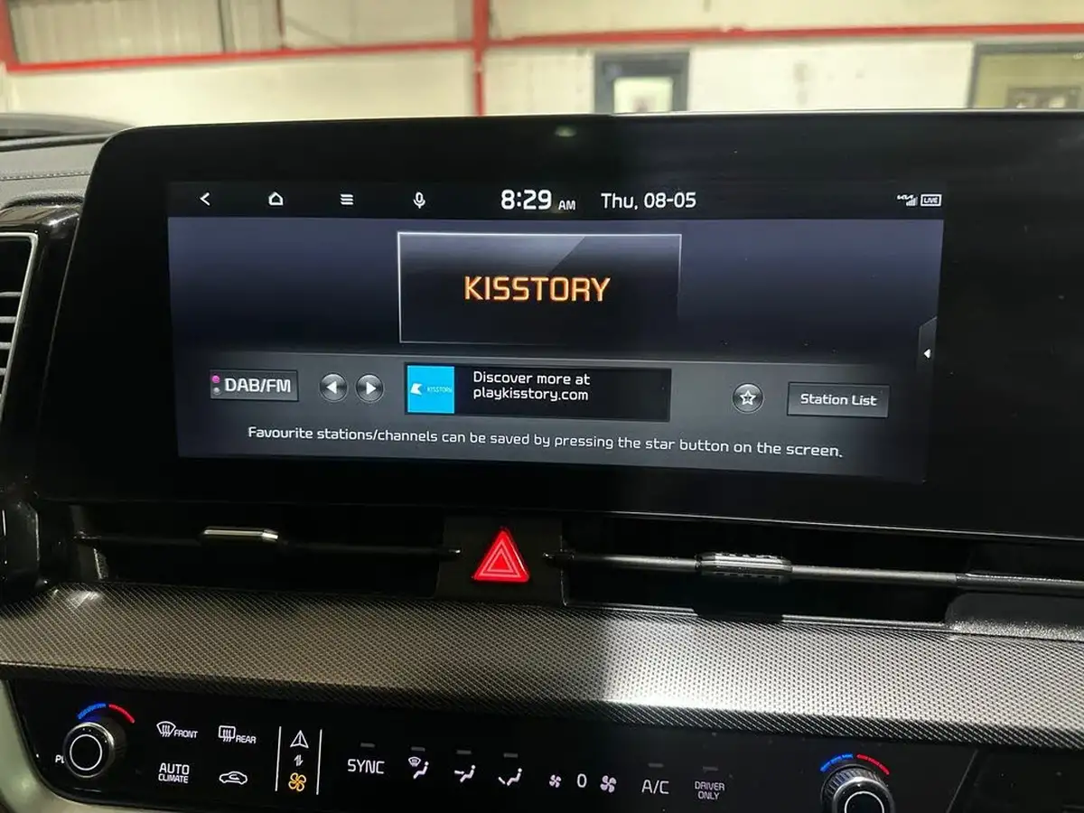 2023-kia-sportage-16-t-gdi-4-226bhp-hev-auto-big-10