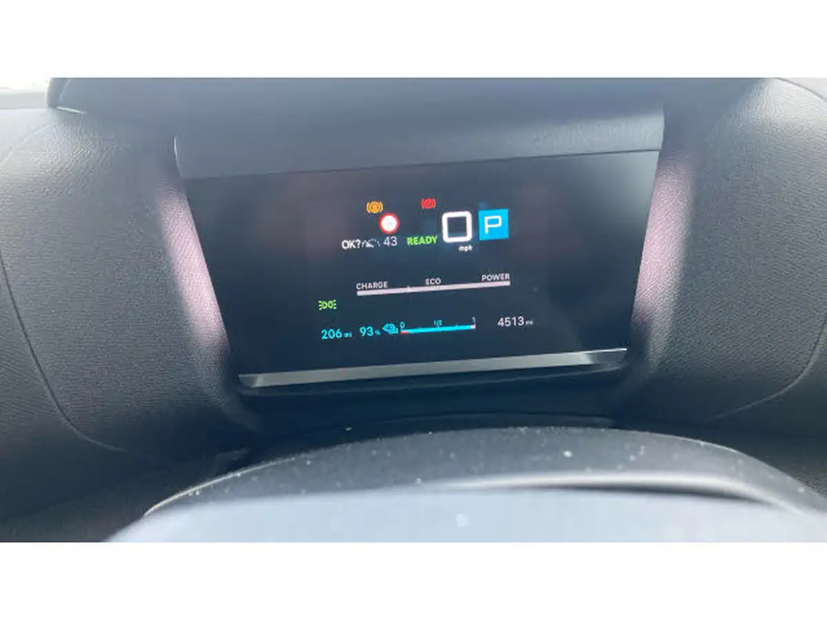 2024-citroen-c4-e-e-series-156ps-54kwh-big-17