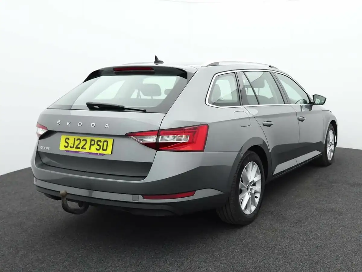 2022-skoda-superb-20tdi-se-estate-dsg-big-5