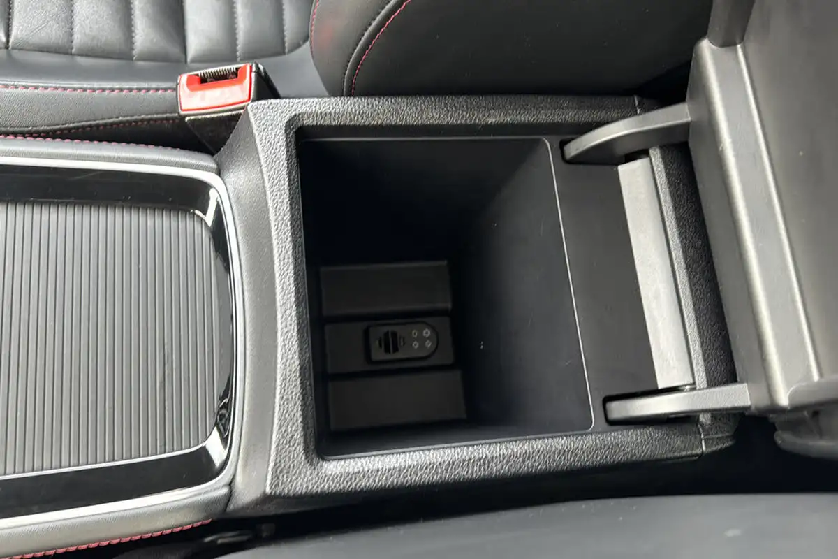 2023-mg-hs-15t-gdi-trophy-258ps-plug-in-hybrid-auto-big-34