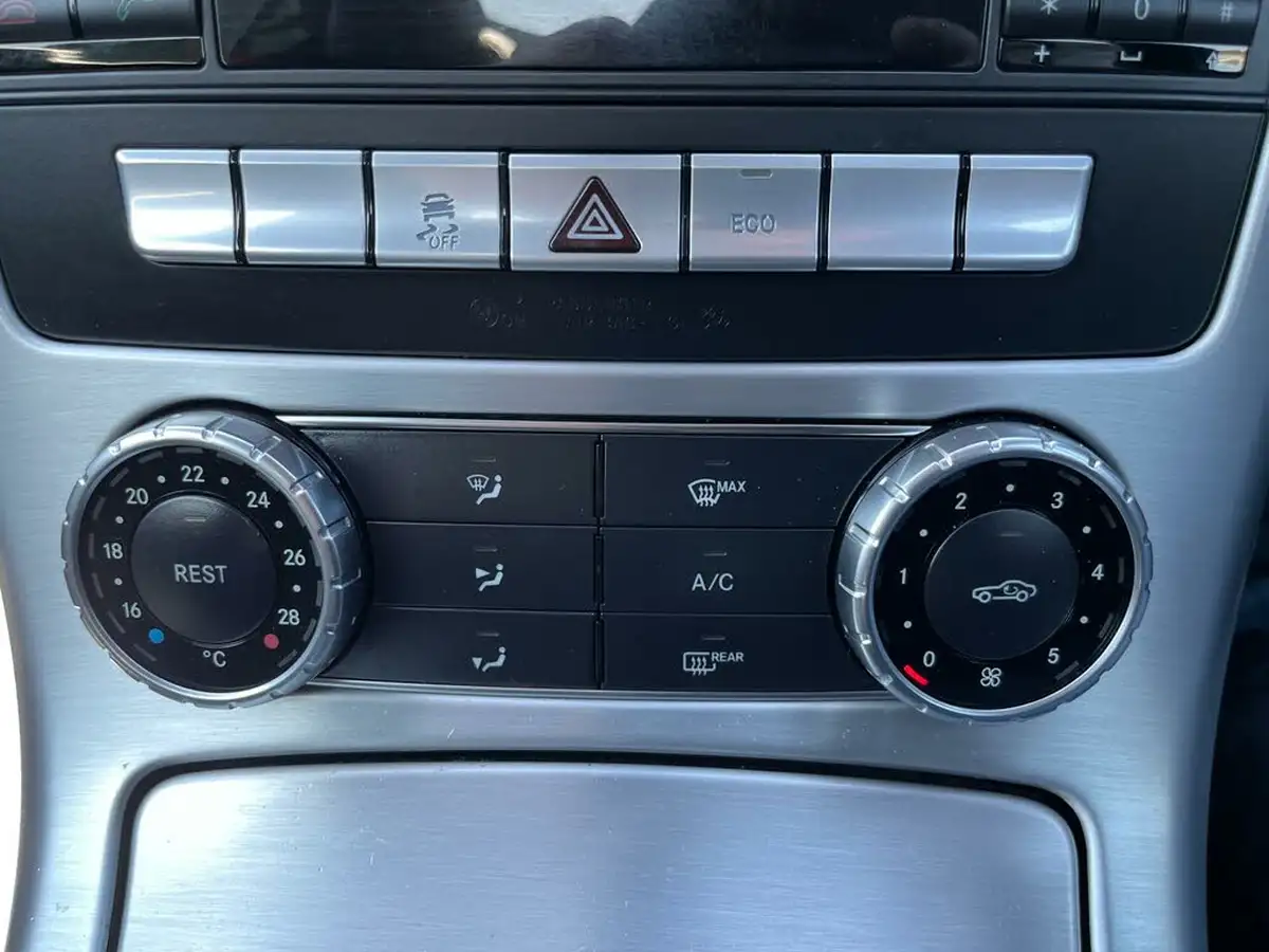 2014-mercedes-benz-slk-18-slk200-amg-sport-blue-f-7g-tronic-plus-big-29