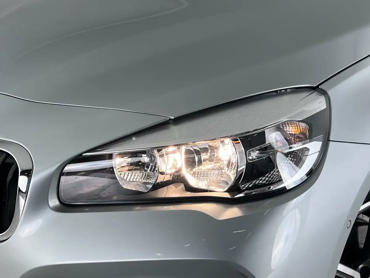 2019-bmw-2-series-20td-220d-xdrive-m-sport-active-tourer-5d-big-8
