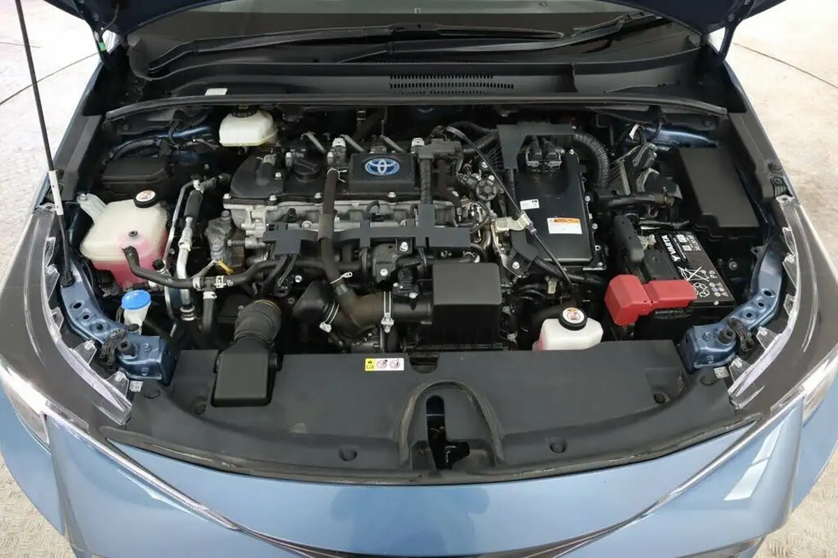 2021-toyota-corolla-18-vvt-i-icon-tech-spare-wheel-touring-sports-5d-big-27