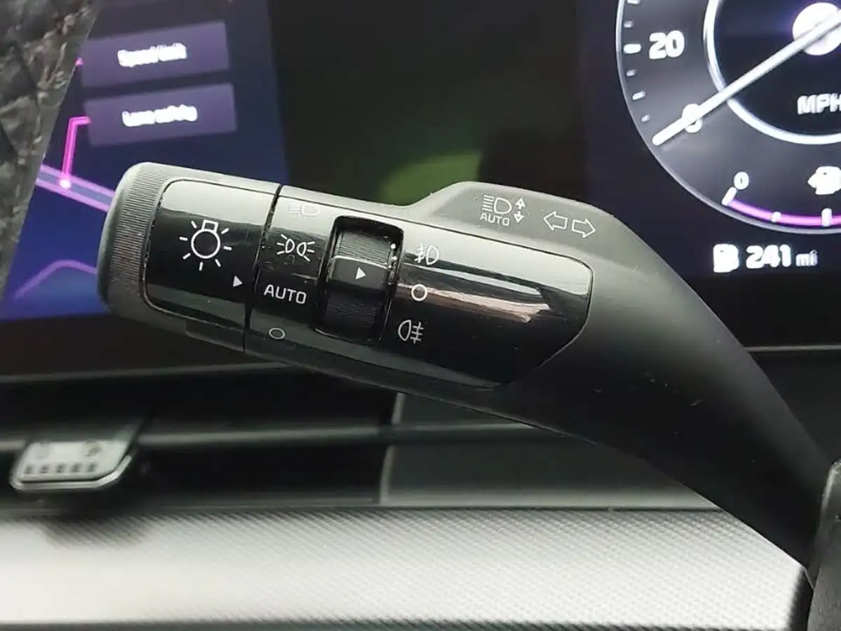 2022-kia-sportage-16-t-gdi-3-148bhp-1598cc-big-17