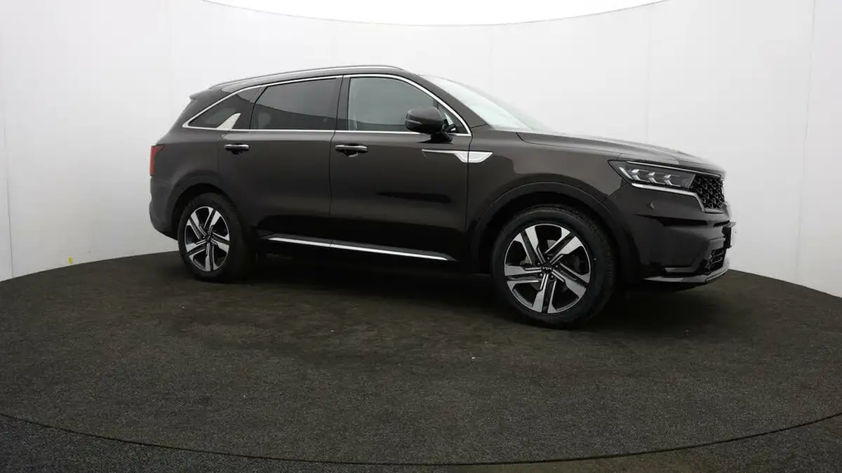 2022-kia-sorento-16-t-gdi-3-226bhp-hev-big-46