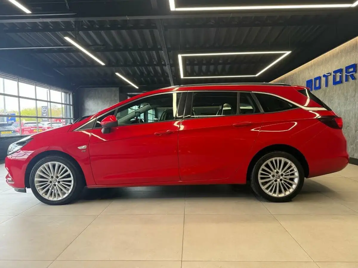 2018-vauxhall-astra-16cdti-elite-nav-110ps-sport-tourer-big-1