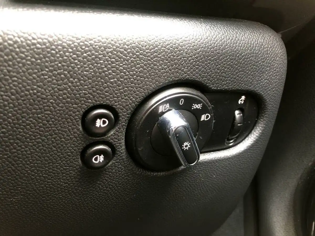 2016-mini-cooper-15-cooper-ss-convertible-2d-big-24