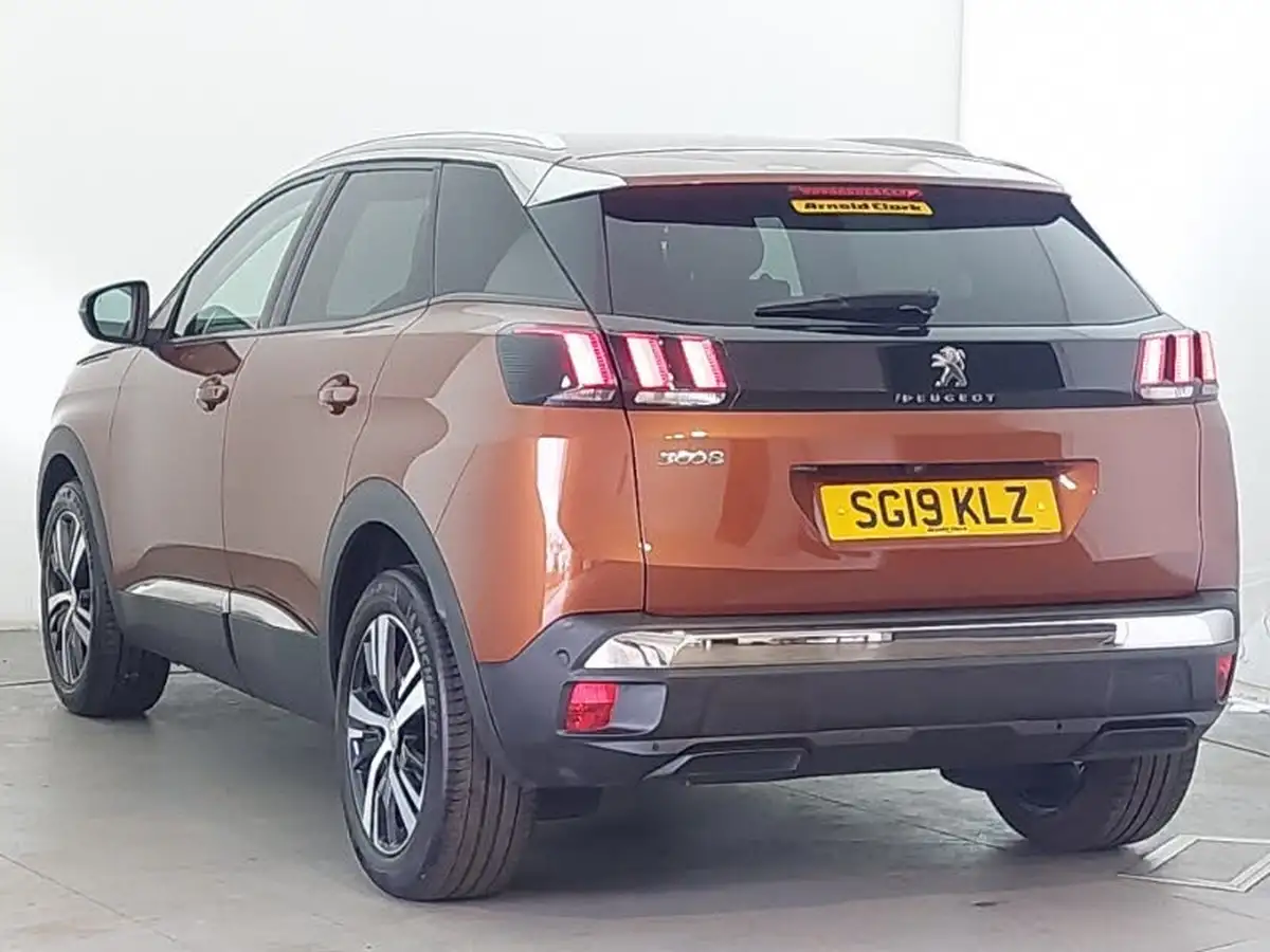 2019-peugeot-3008-suv-12-puretech-allure-big-1