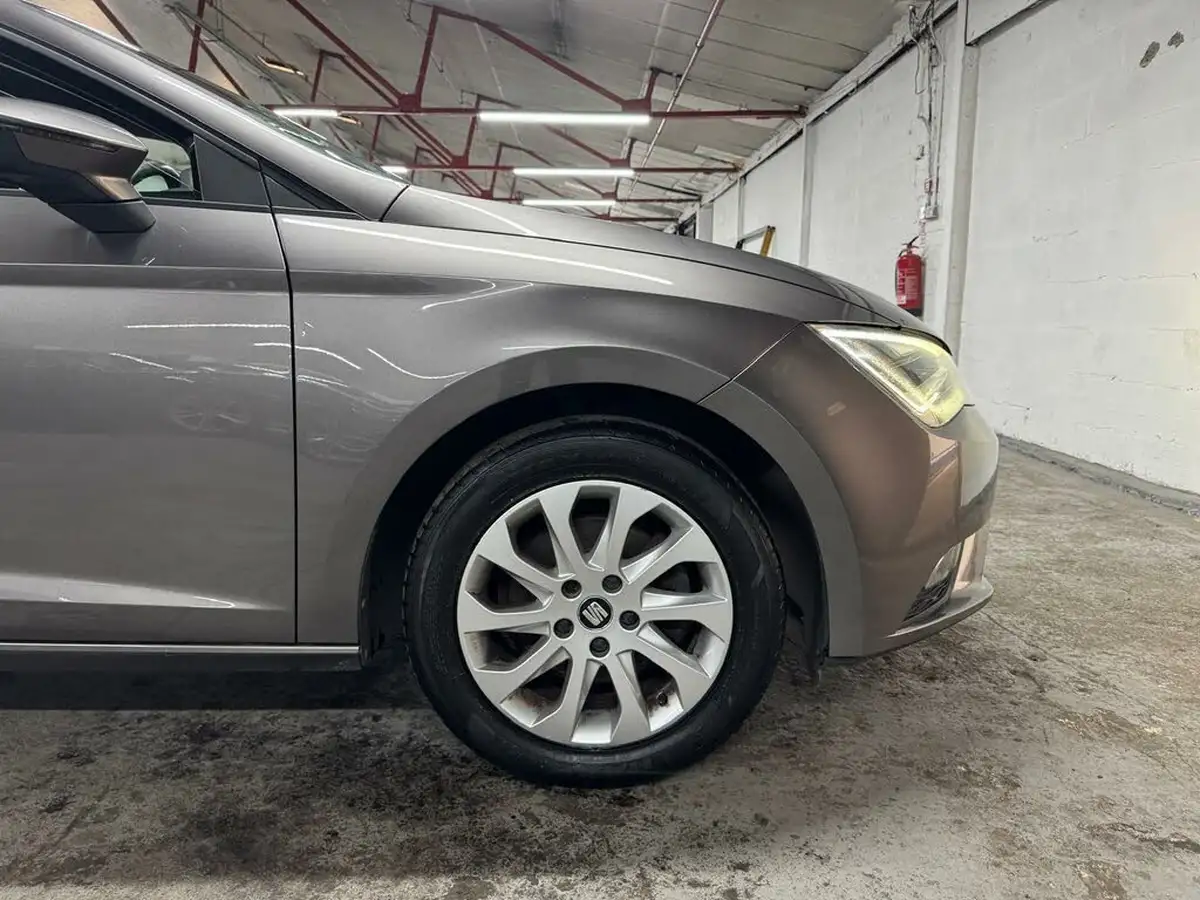 2015-seat-leon-14-se-tech-pack-hatchback-5d-1395cc-big-12