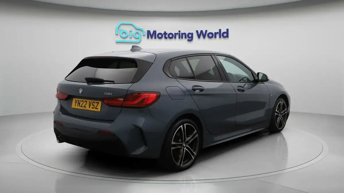 2022-bmw-1-series-15-118i-m-sport-lcp-pro-pack-big-7