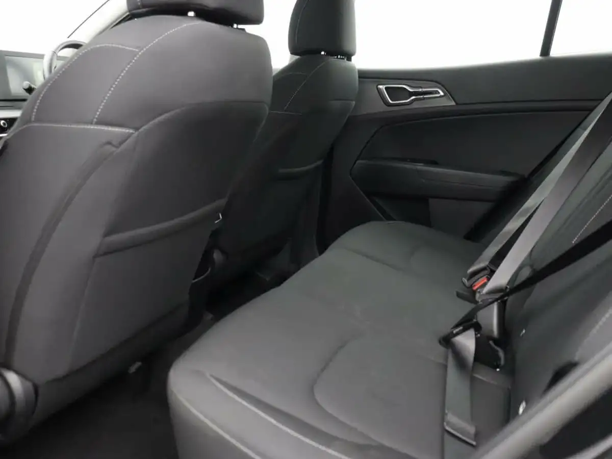 2023-kia-sportage-16-t-gdi-2-148bhp-big-12
