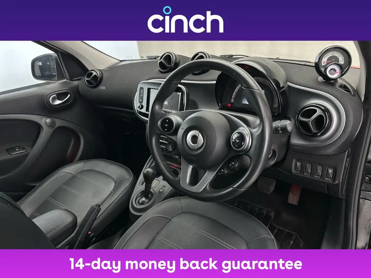 2018-smart-forfour-eq-prime-premium-plus-big-11
