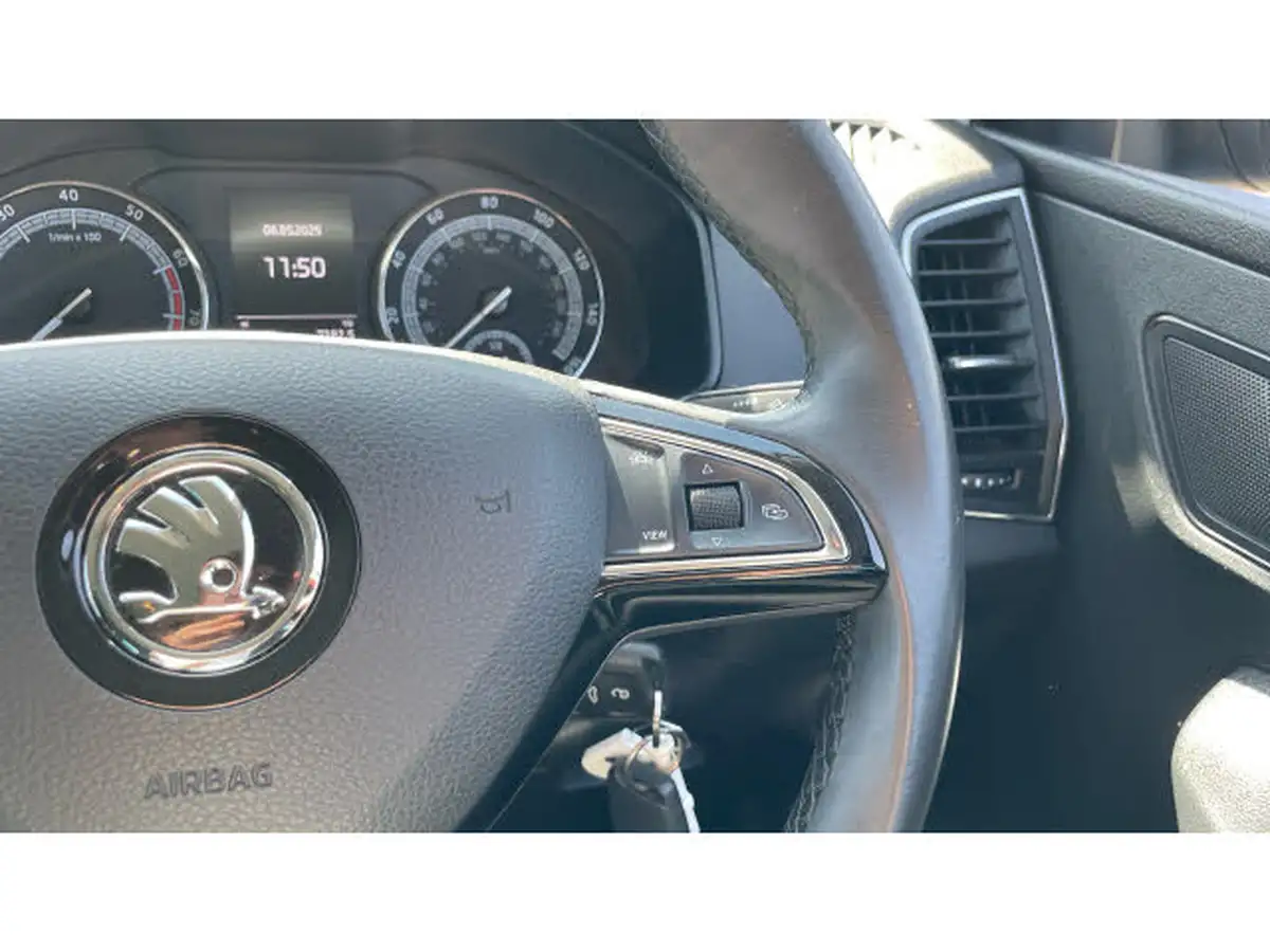 2018-skoda-karoq-15-tsi-se-act-big-17