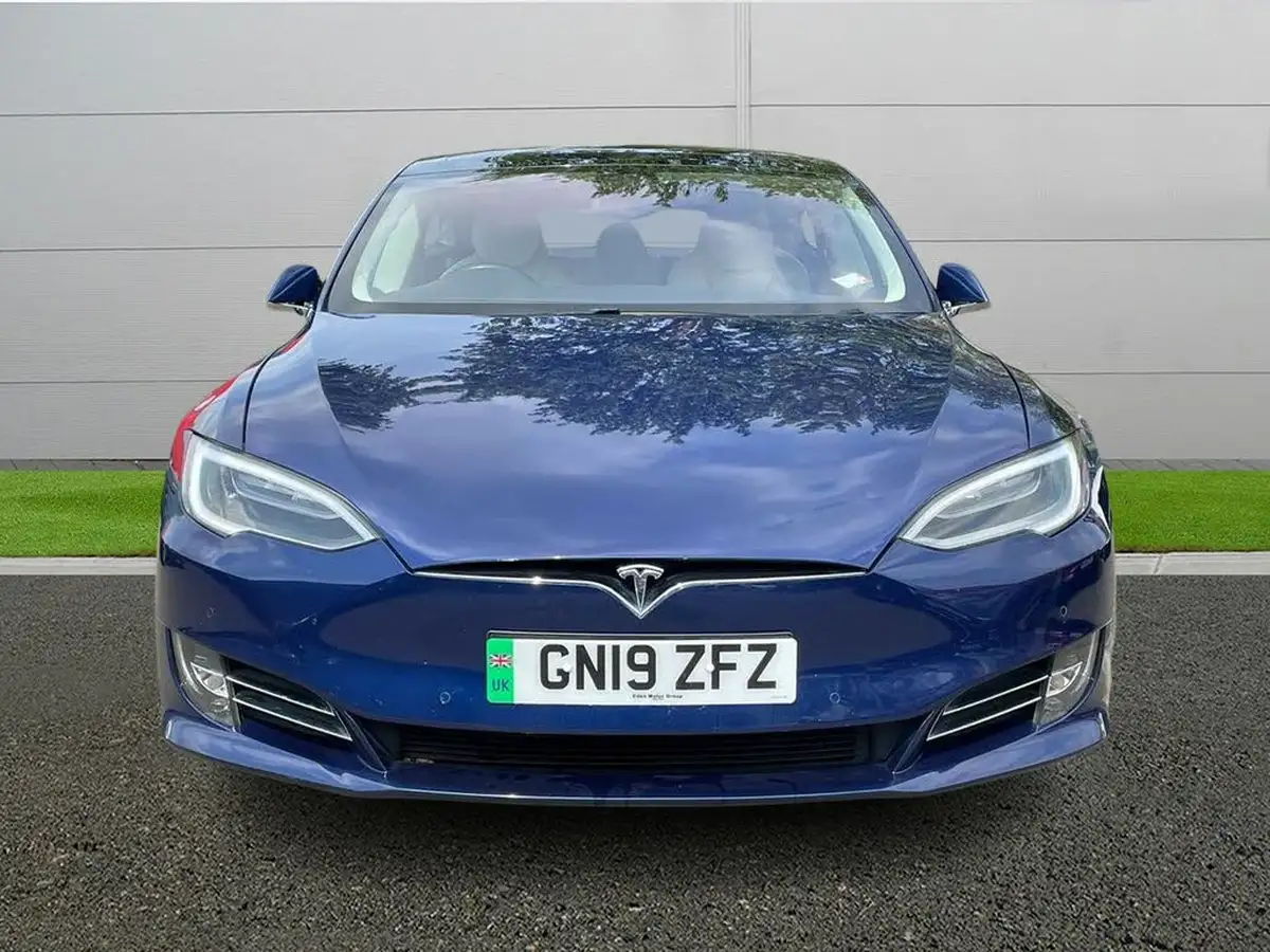 2019-tesla-model-s-e-75d-big-1