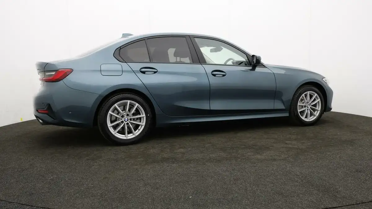 2019-bmw-3-series-20-330e-se-pro-big-27