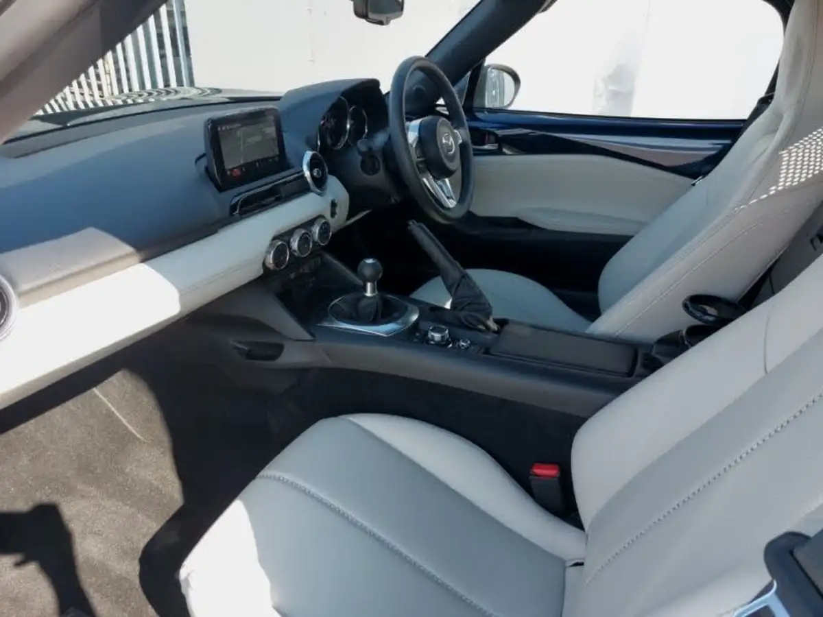 2023-mazda-mx-5-15-kizuna-big-4