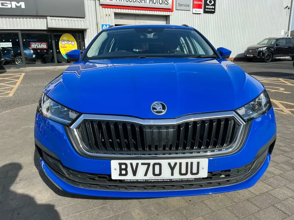 2020-skoda-octavia-10-tsi-se-technology-109ps-estate-big-6
