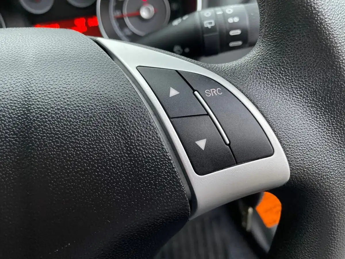 2017-fiat-punto-12-pop-big-16