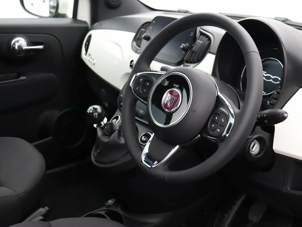 2024-fiat-500-10-top-big-18